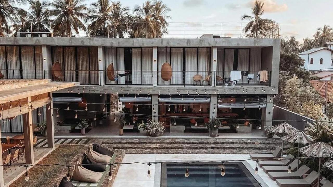 The Salty Pelican Yoga & Surf Retreat Dikwella Dış mekan fotoğraf